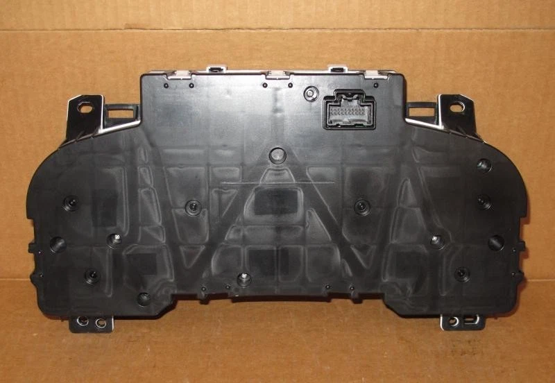 2007-2009 GMC Yukon OEM Speedometer Gauge Cluster Assembly Instrument Dash - Image 2 of 4