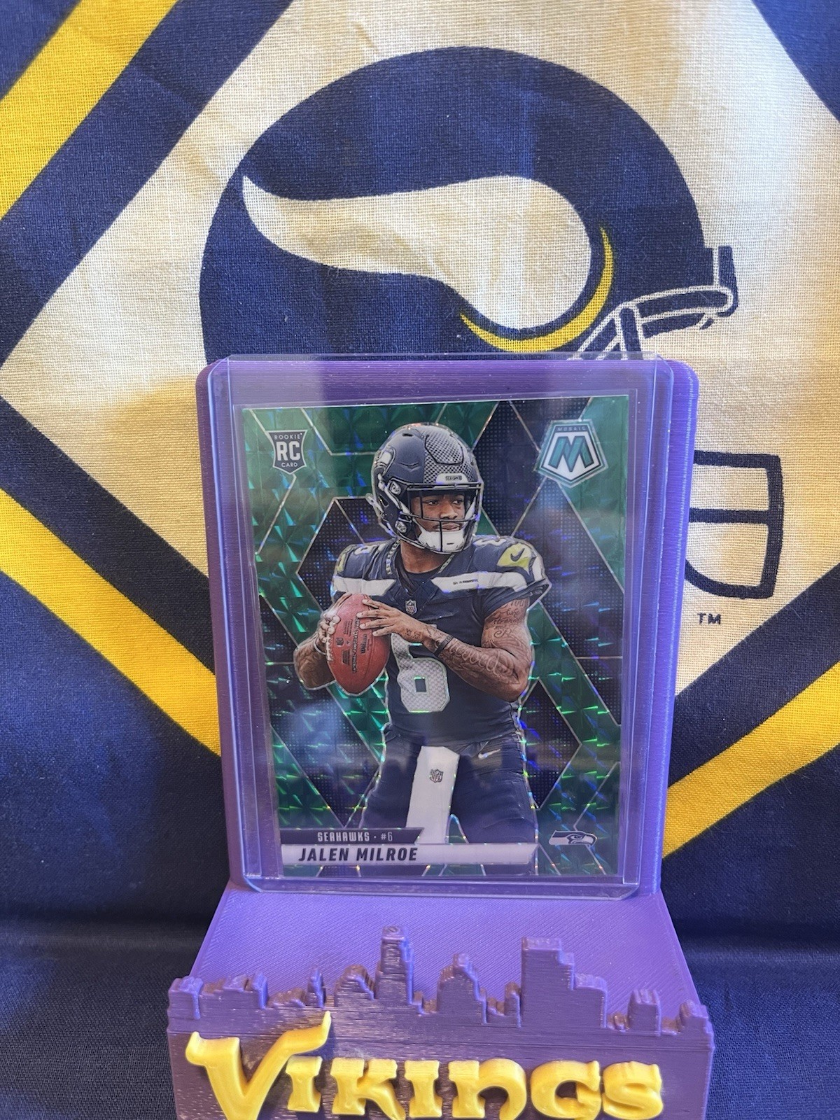 2025 Panini Mosaic - Notoriety Jalen Milroe #15 Green Mosaic Prizm (RC)
