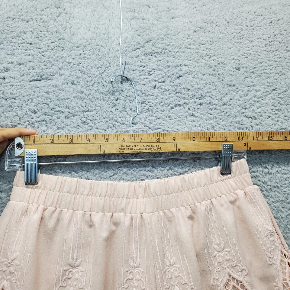 Pantalones Cortos Para Mujer Me To We XS Rosa Bordado Crochet Floral Cintura Elástica Pull On Foto 3 de 4