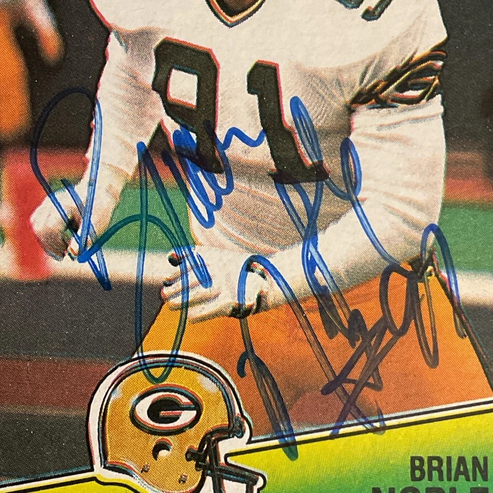 Brian Noble 1988 Topps #321 Green Bay Packers Signed Auto Autographed Card - Image 3 of 4