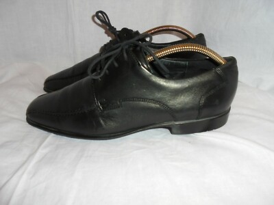 shoe size uk 7.5 to eu