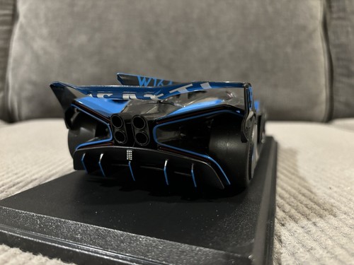 1/18 Maisto Bugatti Bolide Black Blue Diecast Special Edition - Picture 17 of 21