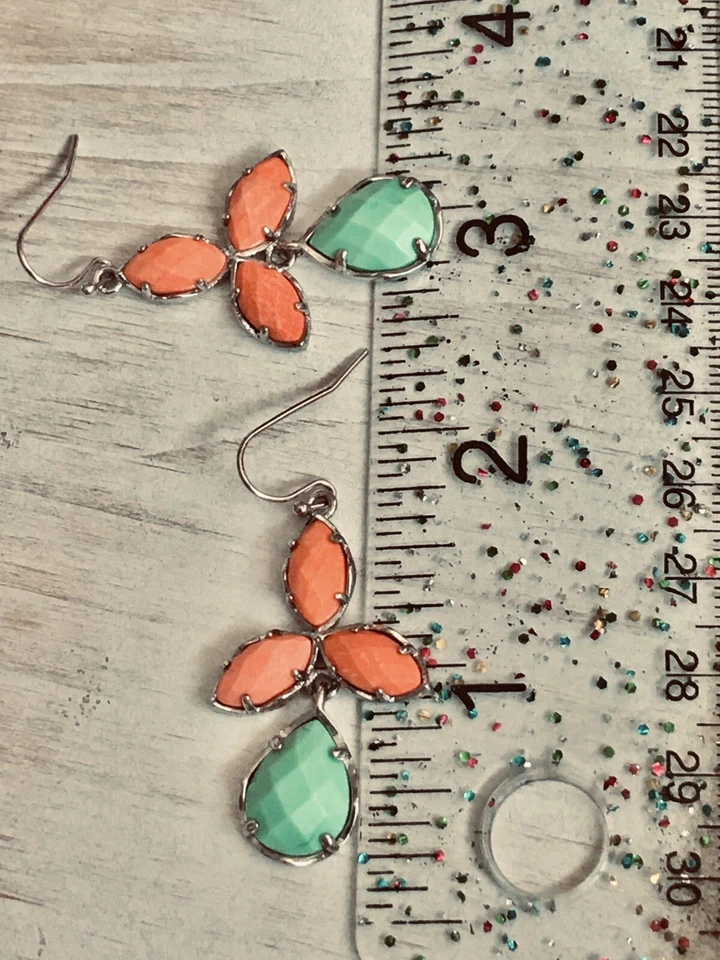 Pendientes Kendra Scott KENDALL Naranja Coral Como Nuevo Turquesa Rodio Tono Plata Foto 4 de 4