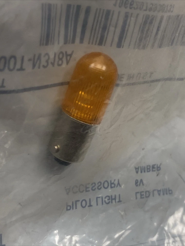 Allen-Bradley - 800T-N318A - Serie C - 6V Ámbar LED Lámpara Piloto Bombilla Foto 4 de 4