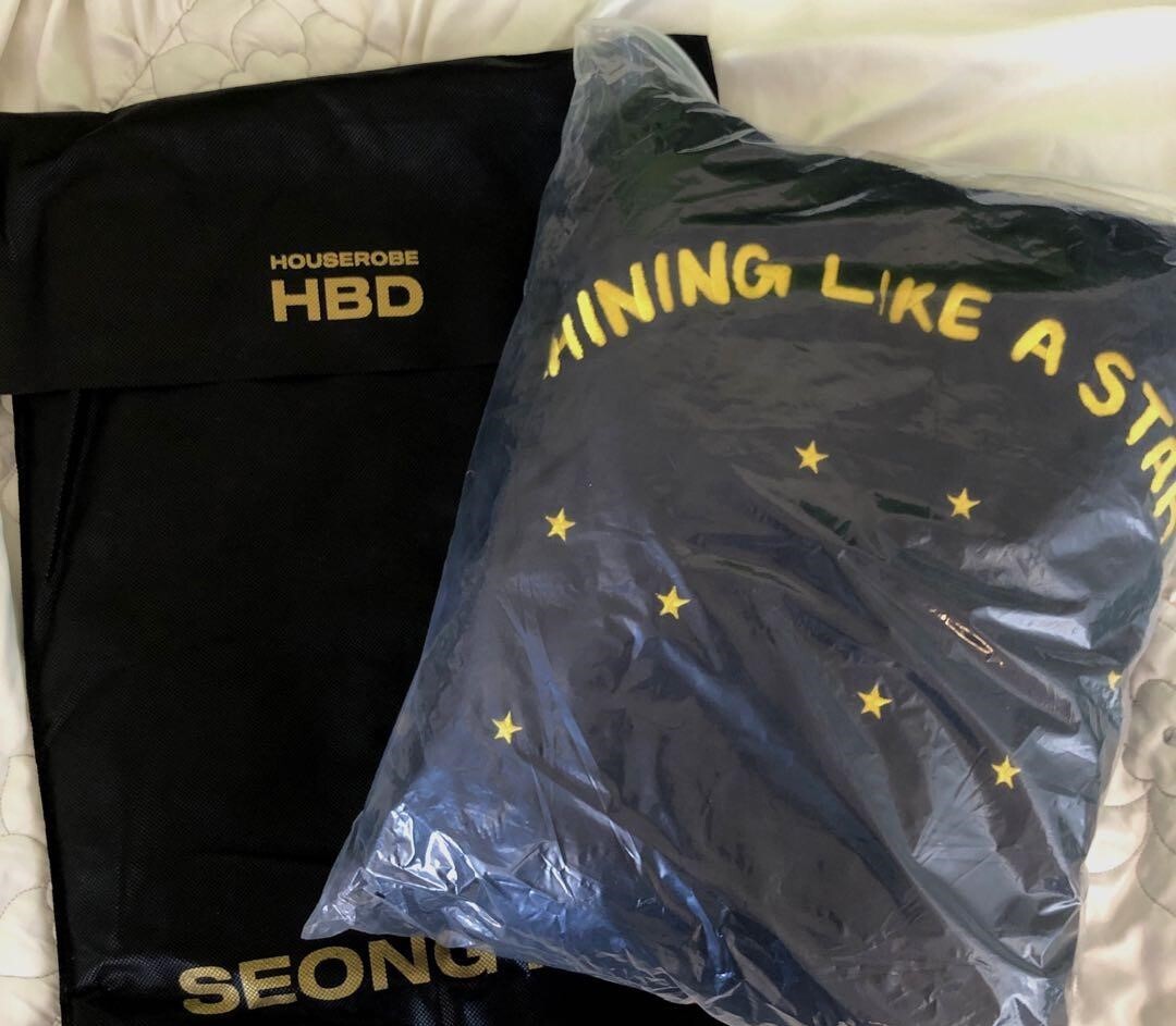 ATEEZ Seonghwa Official Gown House Robe HBD MD KQ No photo card K