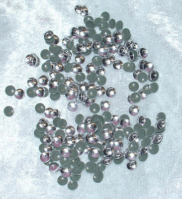 1440 Hotfix Nailheads Bügelplättchen 2mm silber