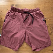 unrl Men's Red Athletic Shorts S Drawstring Pockets Elastic Waist