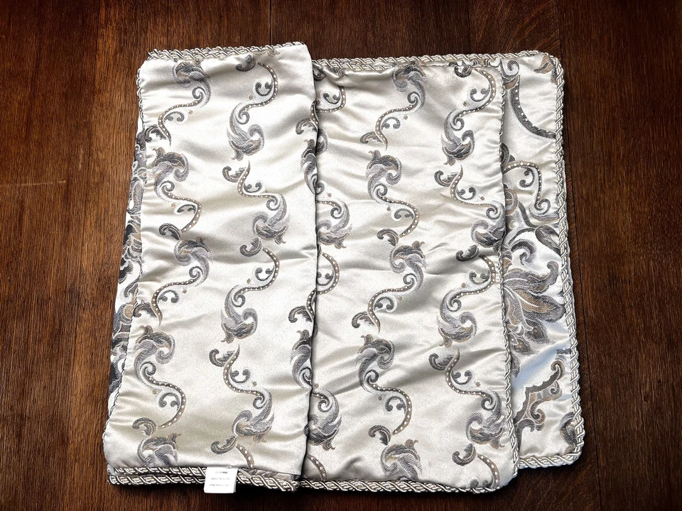 Пара наволочек Waterford Linens King Pillow Shams Gold Beige Gold Piping 20 X 36 дюймов - Изображение 4 из 4