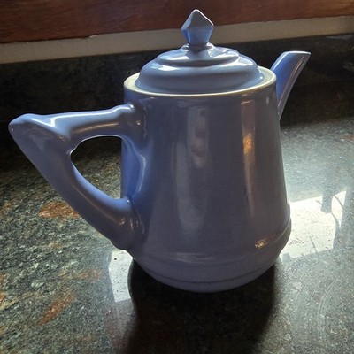 Hall China Musical Teapot Medium Blue with original TEA FOR TWO Music Box -WORKS