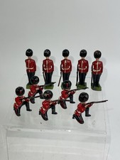 Vintage Britains Cold Stream Guards 10 Pc Set Kneeling Firing  At Ease