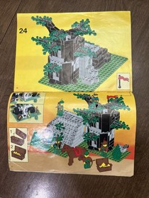 Vintage LEGO 6066 Camouflaged Outpost Forestmen Original Instruction Manual
