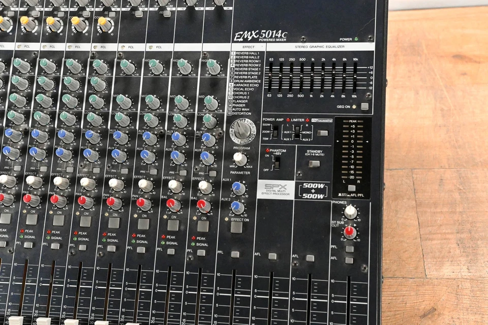 Yamaha EMX5014C 14-Channel 500W Powered Mixer CG01TH8 - Image 3 of 4