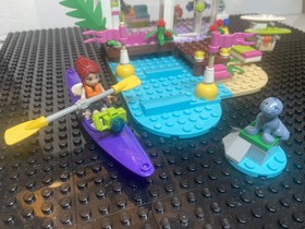 LEGO FRIENDS Heartlake Surf Shop (41315) 100% Complete, Missing A Few Stickers