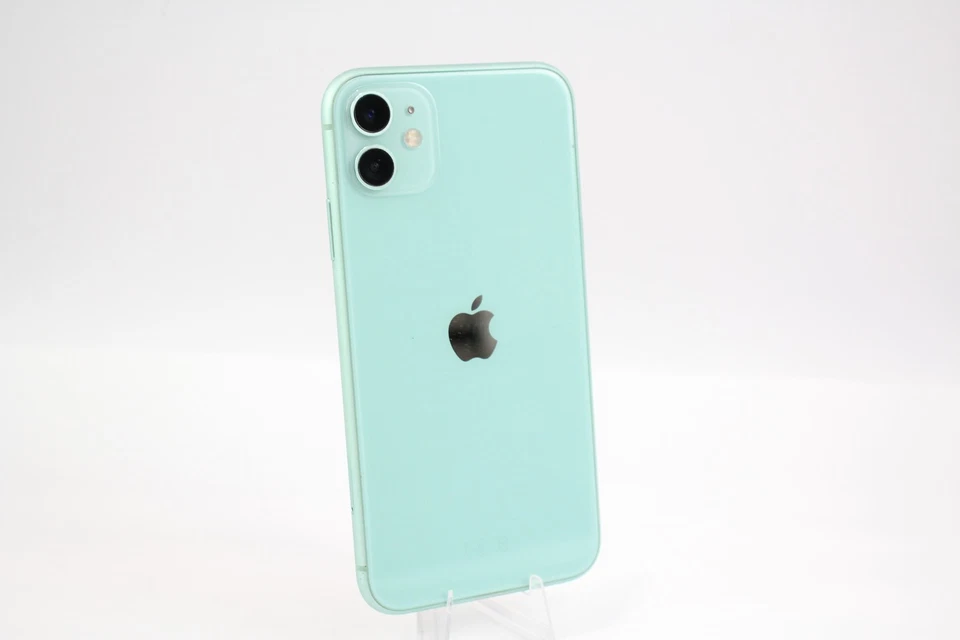 Apple iPhone 11 (Unlocked) A2221 64GB Green Grade C Boxed - Image 3 of 4