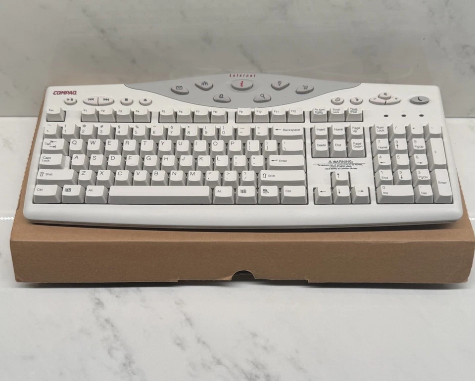 Compaq Multimedia Keyboard Gaming Mechanical Wired PA/2 Model SK-2800 - Image 2 of 4