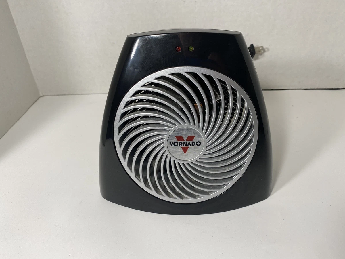 Vornado VH202 Personal Desktop Space Heater - Black - Tested Works | eBay