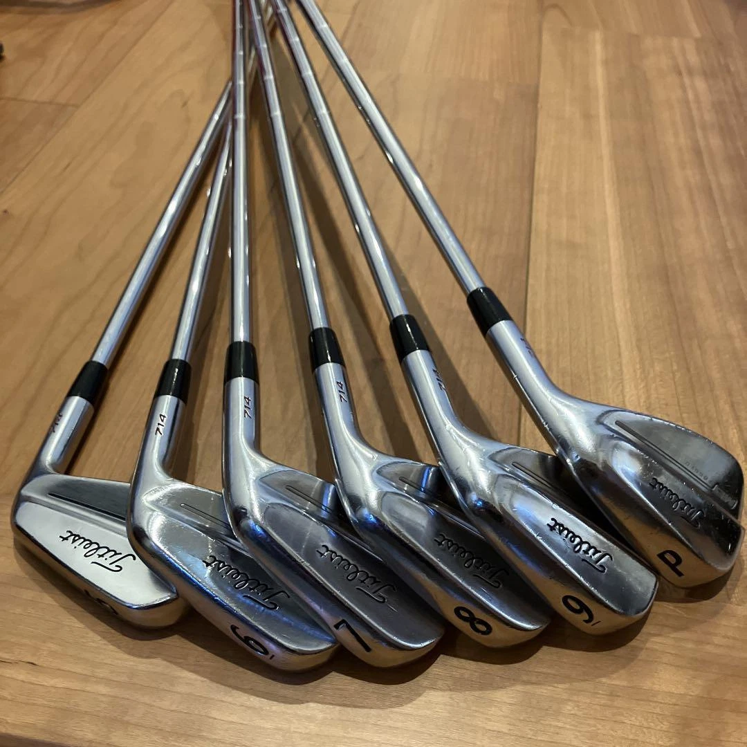 Titleist MB714 DG Tour Issue Flex S200 Iron Set of 6 (5-9P) | eBay