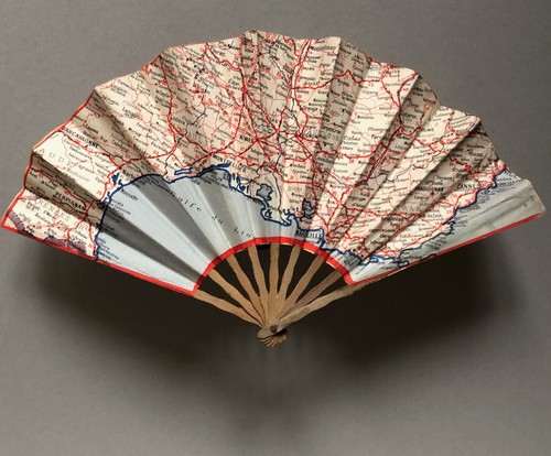 Cinzano — Éventail publicitaire n° 14 - carte de la côte d'azur — circa 1930. - Foto 1 di 9