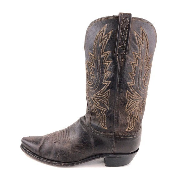 Lucchese savannah shop