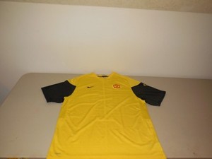 nike yellow training top