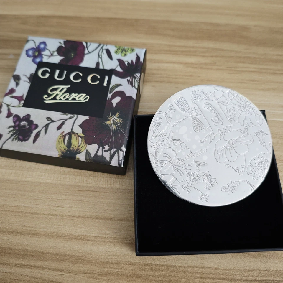 Espejo Espejo Compacto con Caja Flor Plateada Foto 2 de 4