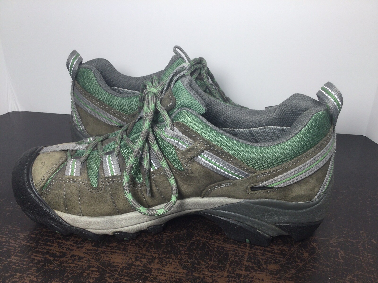 Stivali da trekking verdi impermeabili Keen Targhee II da donna taglia 7 5