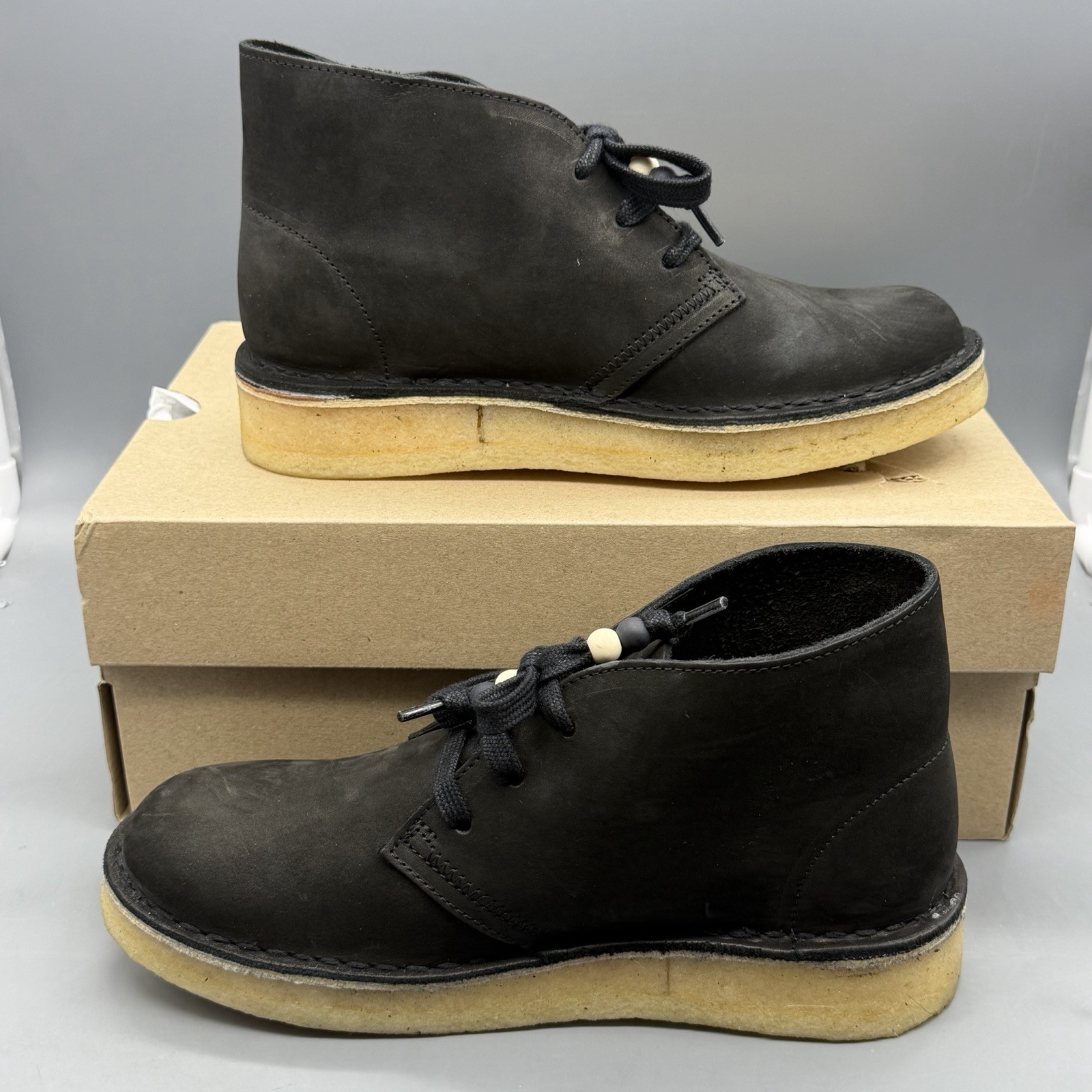 Clarks Originals DESERT COAL Women’s Size 6.5 M Black Nubuck Leather Boots NWB! image 3
