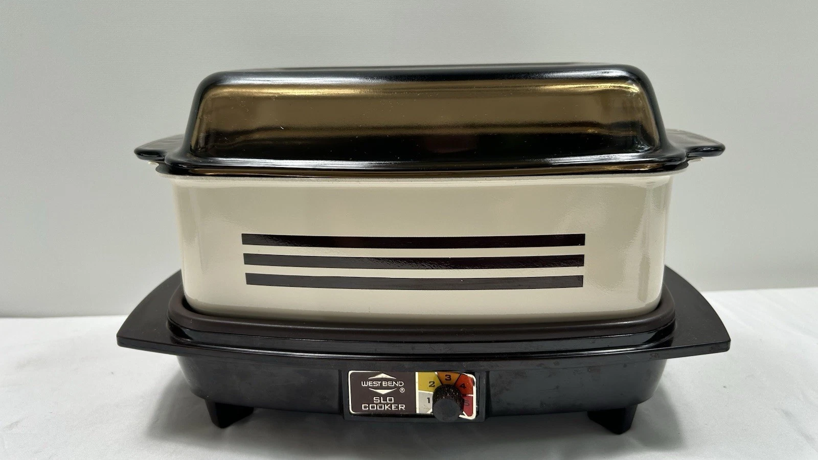 West Bend 4Qt Slo Slow Cooker 84114 5 Setting Amber Glass Lid Vintage USA