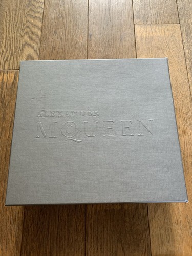 Stivali Alexander McQueen Faithful in pelle marrone punta aperta. Taglia 6. Mai usato. - Foto 11 di 21