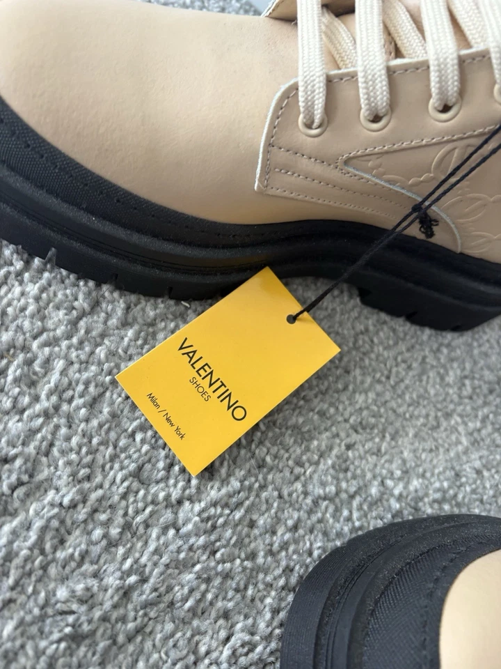 Valentino• Botas Cuero Beige 38 NUEVAS Foto 4 de 4