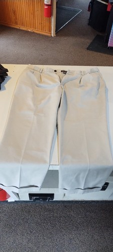 3 Pairs of Men's Slacks 36x30 - Picture 10 of 10