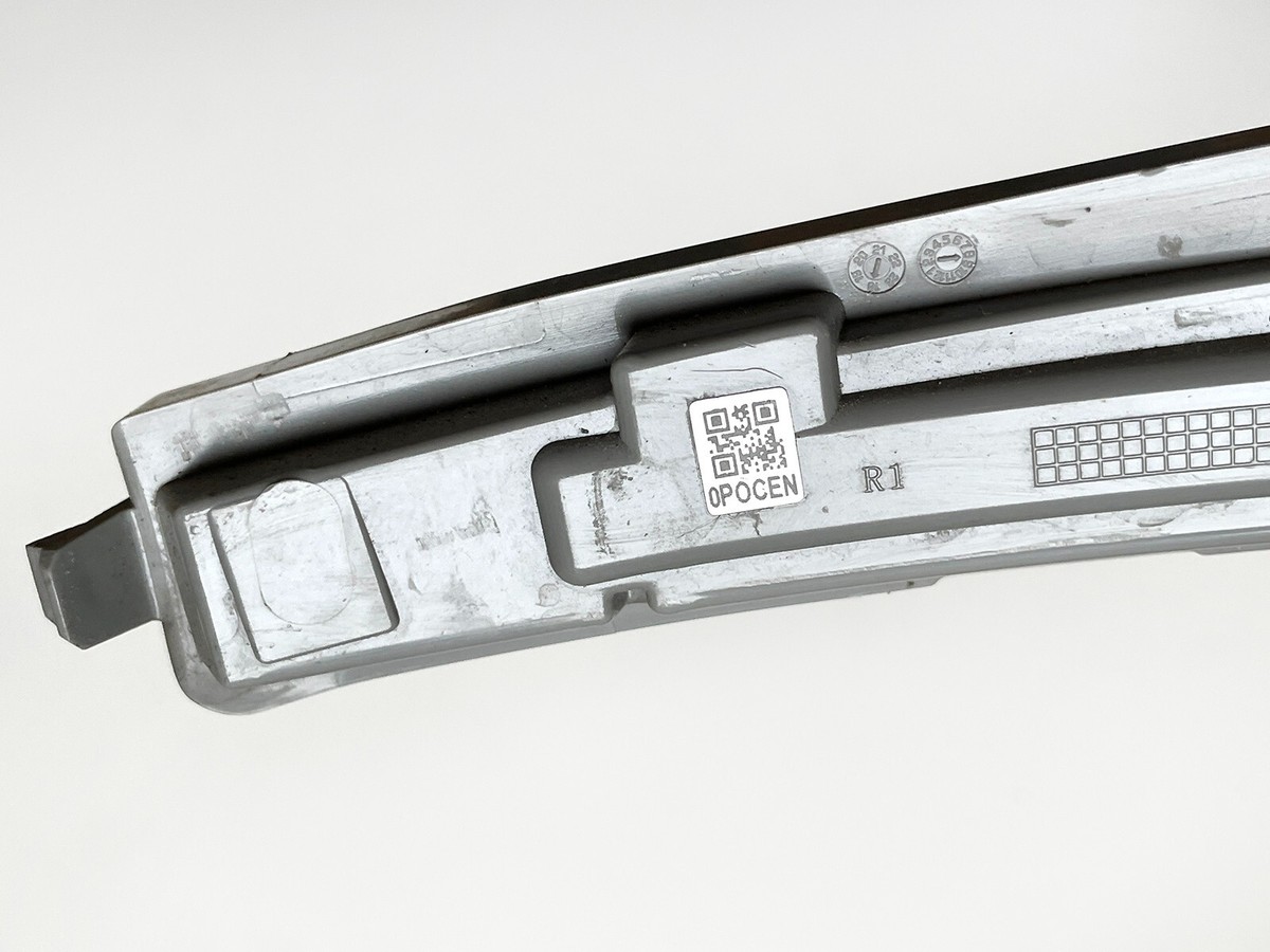 OEM MERCEDES GLE GLS W167 G W463 Outside Mirror Indicator Light  