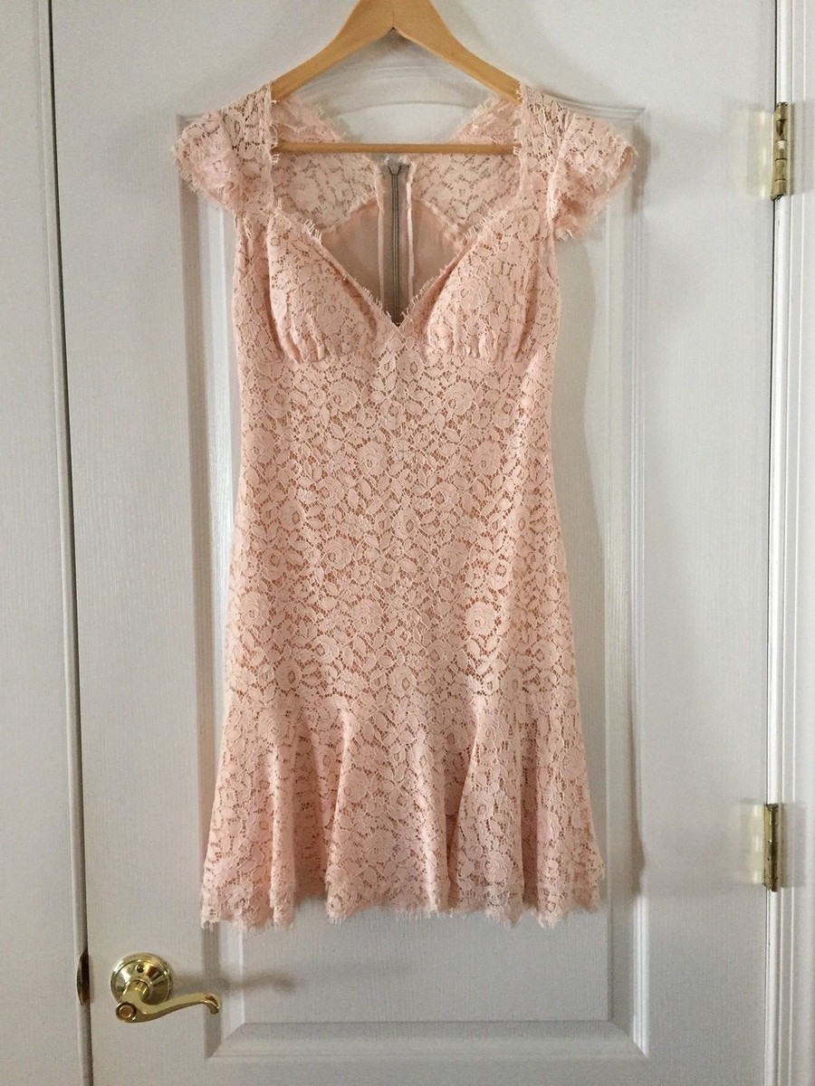 Monique Lhuillier Pale Pink Lace Overlay Dress Sz 4 | eBay Monique Lhuillier Pale Pink Lace Overlay Dress Sz 4 | eBay