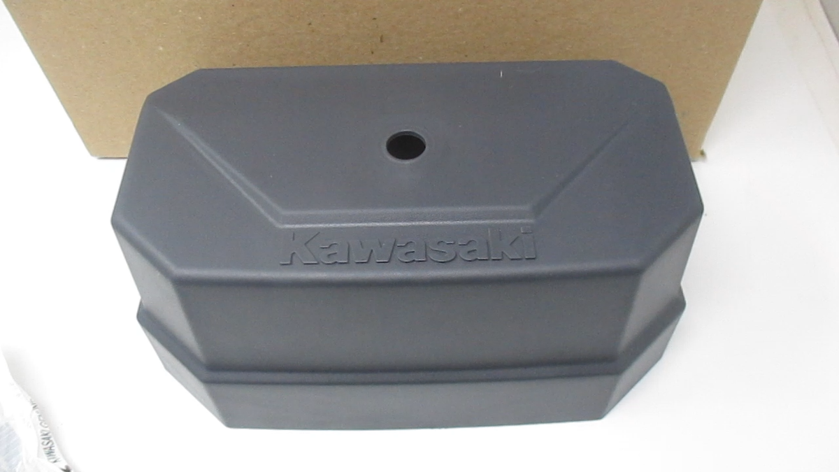 Genuine Kawasaki 11011-7045 & 11013-7031 Pre-Air Filter & Cover