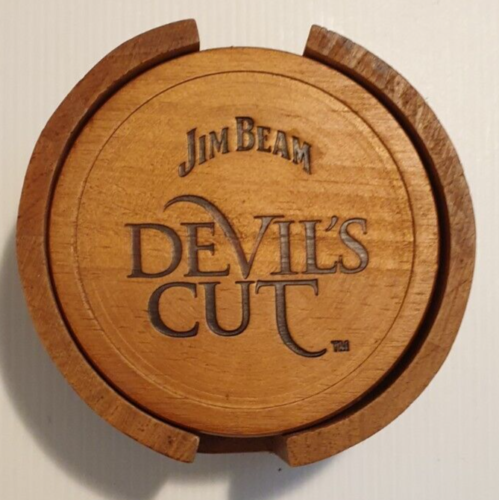 JIM BEAM CORTE DEL DIABLO Juego de 4 montañas rusas de madera en soporte 9 cm vajilla de bar coleccionable - Imagen 1 de 7