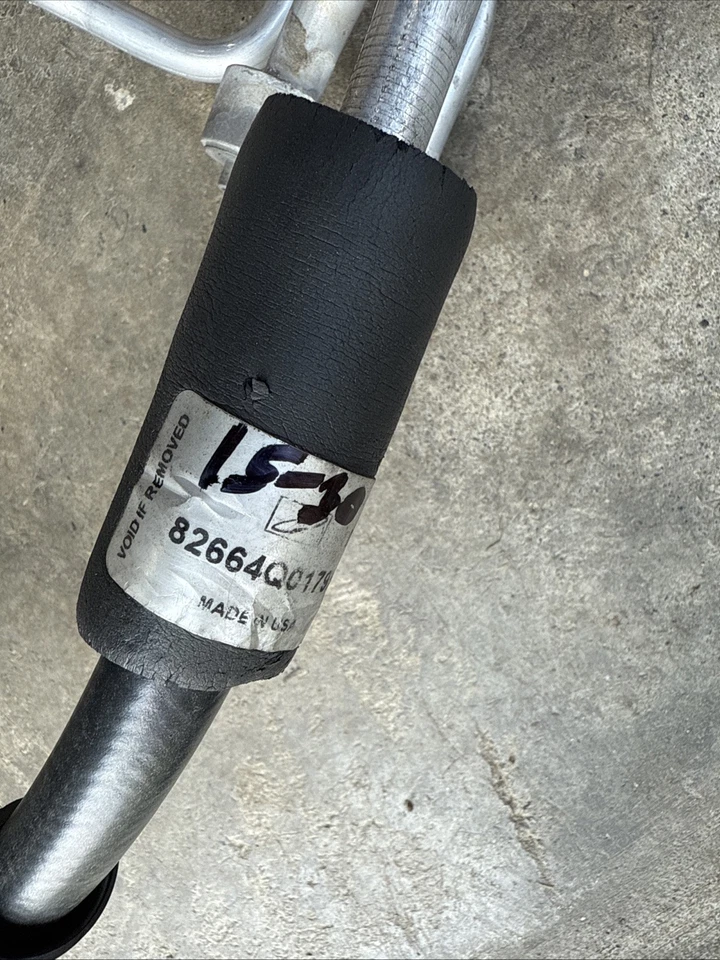 Conjunto de manguera de aire acondicionado ACDelco 15-30550 para 96-02 Cadillac DeVille Eldorado Seville Foto 2 de 4