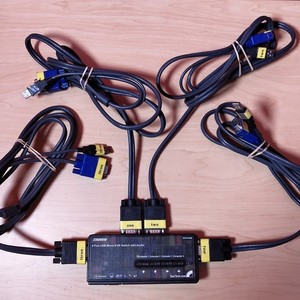 STARVIEW StarTech SV411KUSB 4 Port USB VGA KVM Switch Kit with Audio & Cables
