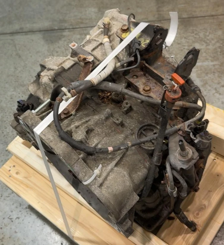 2001 Toyota Corolla FWD Automatic Transmission Assembly 71K Miles 3 Speed 00 02 Foto 4 de 4