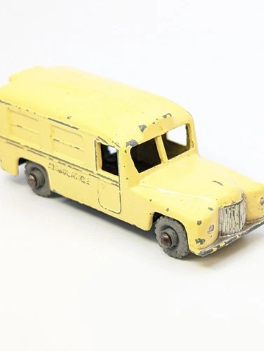 Matchbox Lesney Moko 14b Daimler Ambulance 1958 original vintage toy car truck