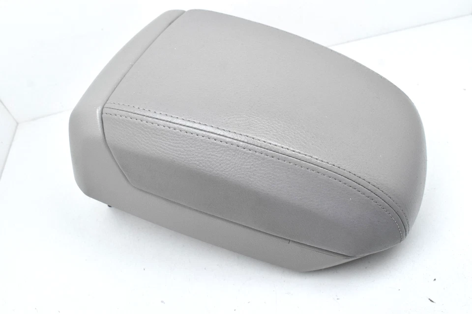 2008-2010 Saturn Vue Center Console Gray Leather Armrest Lid Storage OEM - Image 2 of 4