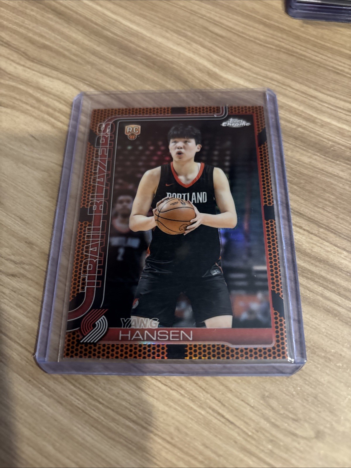 2025-26 Topps Chrome - Yang Hansen #266 Basketball Refractor (RC)
