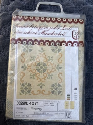 Vintage MEZ Kelim-Wolle Needlepoint Kit 4071 Pillow 42x57cm Sealed Germany Folk