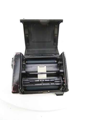 Bronica ETR 220 Film Magazine - Picture 3 of 5