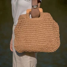 Raffia Bag - Wooden Handle