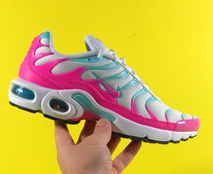 yellow air max plus grade school