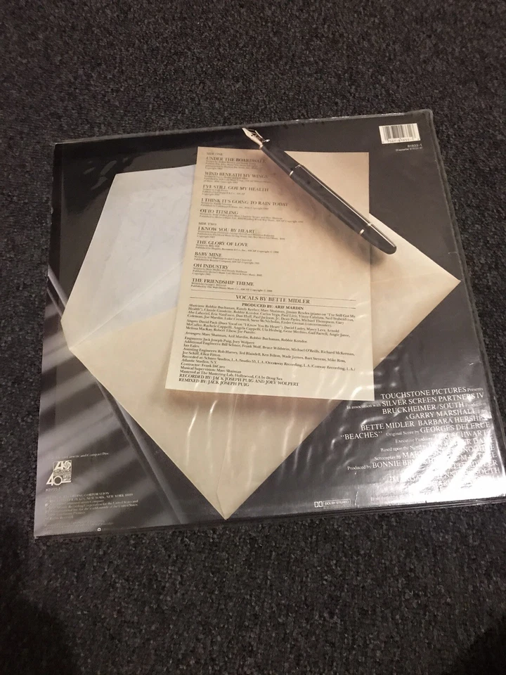Bette Midler Beaches Original Soundtrack Recording 1988 Vintage Vinyl Record LP - Image 2 of 4