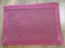 4 Bed Bath Beyond New Ambrosia Garnet Linen Woven Rectangle Placemats Satin Edge