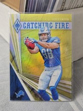 2019 Panini Phoenix Catching Fire Yellow #9 T.J. Hockenson /75 - NM-MT