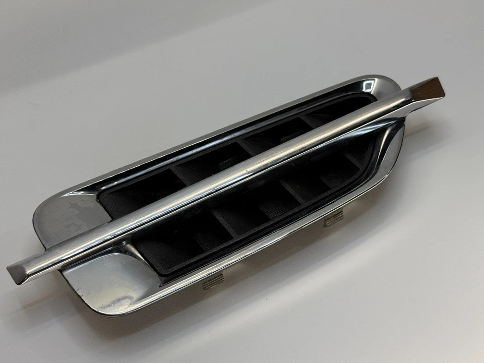⭐07-14 ESCALADE Cromo Lado del Pasajero Delantero Derecho Guardabarros Ventilación Parrilla Fabricante de Equipo Original Foto 4 de 4