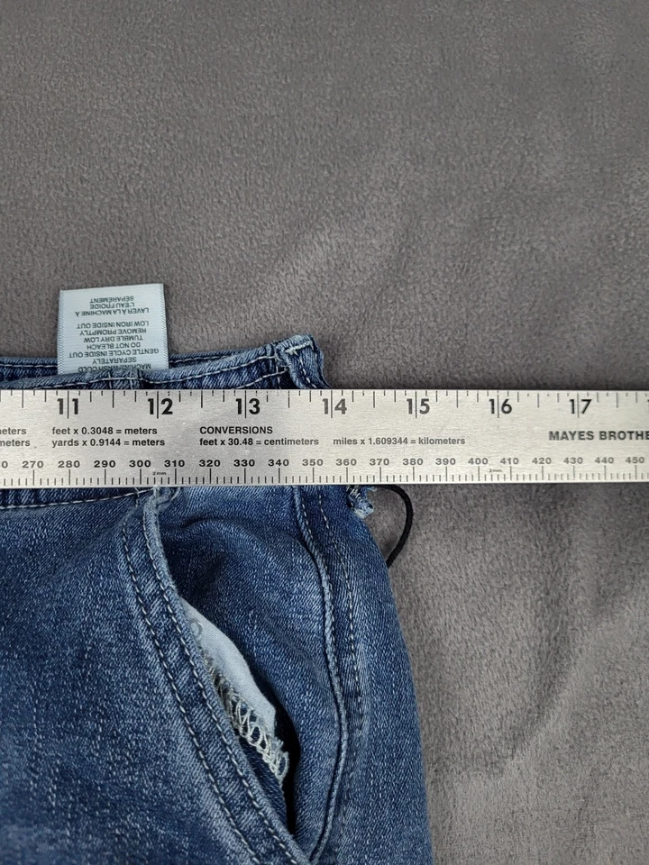 True Religion Cargo Straight Jeans Womens 26 Blue Baggy Loose Faded Whiskered - Image 3 of 4